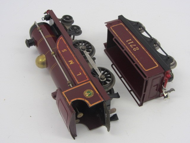 Stop the Drop Auction - Early Hornby Gauge 0 Clockwork LMS Maroon 2711 ...