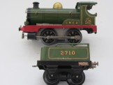 Early Hornby Gauge 0 Clockwork LNER Green 2710 Locomotive and Tender