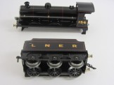 Bassett-Lowke Gauge 0 Electric LNER Standard Goods Locomotive Body No156 and 6-Wheeled Tender