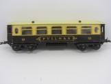 Hornby Gauge 0 No2 Pullman Coach