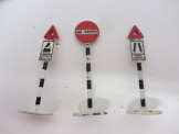 Dinky Toys Road Signs