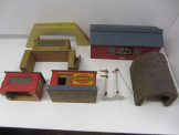 Hugar Etc 00 Gauge  Wooden Buildings Etc