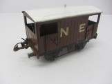 Hornby Gauge 0 N E Brake Van