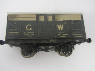 Early Postwar Leeds/Stedman Gauge 0 Wood and Paper Litho GW Cattle Wagon