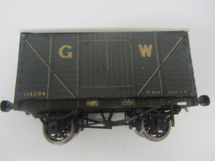 Early Postwar Leeds/Stedman Gauge 0 Wood and Paper Litho GW Luggage Van