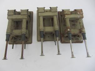 3 Bassett-Lowke Gauge 0 Hydraulic Buffer Stops