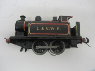 Carette Gauge 0 12v DC L&NWR 0-4-0 Tank Locomotive