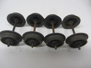 Set of Hornby Gauge 0 Bogie Coach Wheels and Axles