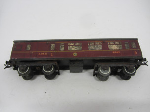 Hornby Gauge 0 LMS No2 Corridor Coach B/3rd
