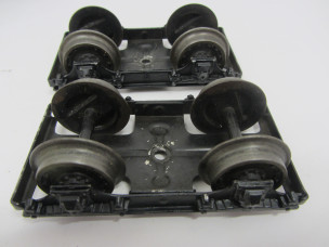 Pair of Bassett-Lowke Gauge 0 Deluxe Bogies