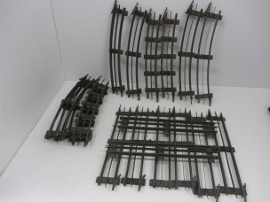 Oval of Rare Early Bassett-Lowke Gauge 0 Tinplate Electric Track with Brass Strip Centre Rail