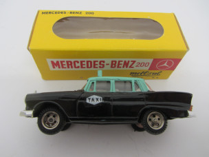 Metosul Mercedes Benz 200 Boxed