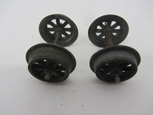 Bassett-Lowke Gauge 0 Wagon Wheels with Axles