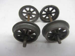 Set of Postwar Bassett-Lowke Gauge 0 Wagon Wheels with Axles
