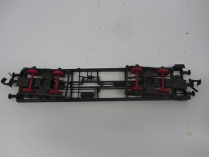 Gauge 0 Plastic Wagon Chassis with Bogies