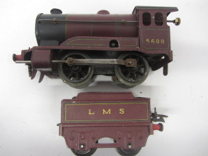 Hornby Gauge 0 Type 501 LMS Locomotive and Tender